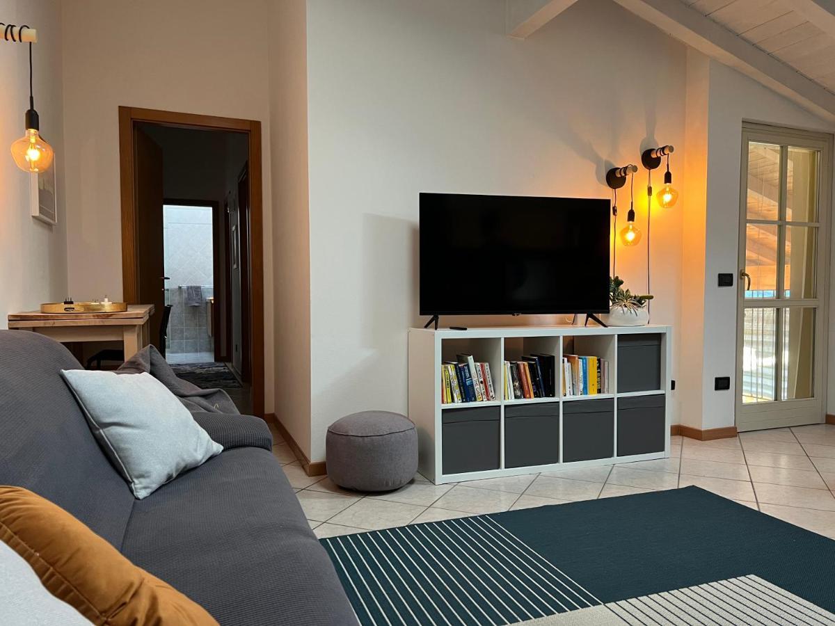 Suite And Pool Castion Veronese ภายนอก รูปภาพ